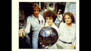 Watch Air Supply I Dont Believe You video
