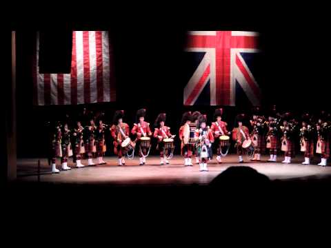 The Pipes & Drums of Black Watch (The Royal Regiment of Scotland) / The Scots Guard USA 2013