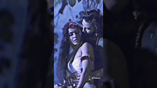 Samantha Hot Kiss