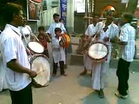 Bengali drums at Durga Puja 2011 (Kolkata)