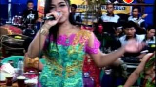 ISTIMEWA VIVI VOLETA OM TEBE MUSIK TRI BUDAYA CAMPURSARI