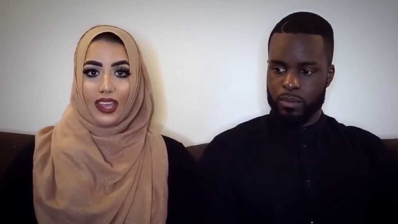 Gorgeous muslim princess sucks small two inch