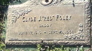 Watch Red Foley A Satisfied Mind video