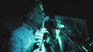 Three Step Manoeuvre (feat Gareth Lockrane) - Grant Party