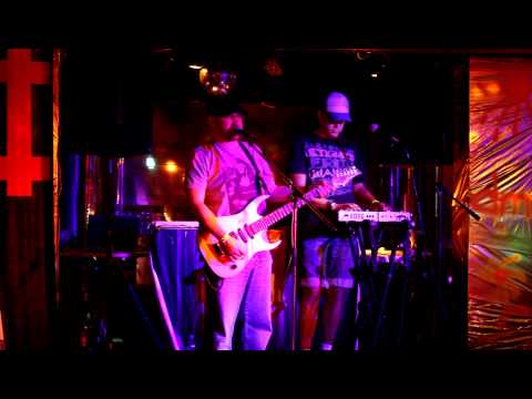 The Stogoffs - Master And Servant (live)