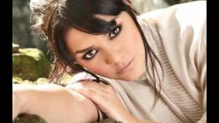 Watch Yuridia Ganas De Volar video