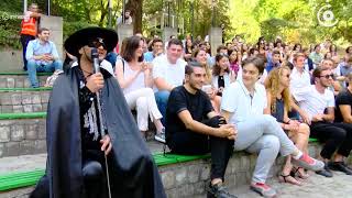 რობერტო მავანი - ძაან უდუმაშვილთან