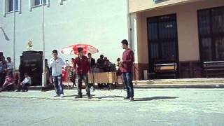 Gözlerim Yar Seni Arar