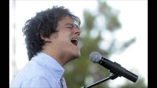 Watch Jamie Cullum Get A Hold Of Yourself video