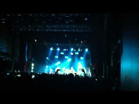 Young The Giant - Toronto - My Body (w Tokyo Police Club)