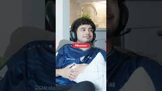Watching Coldzeras Jumping Awp Clutch From The Stage??