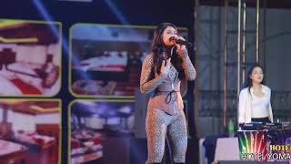 Thinzar Wint Kyaw - အတငၾက