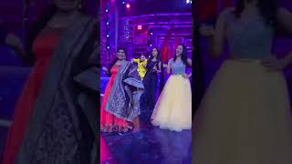 Pranika Darksu Hot Navel Show