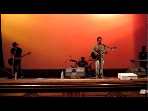 Aabhija mere do bacchon ki ma - by Aagman IIT Guwahati