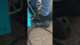 Croc Shoeplay