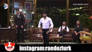 Burak Özçivit Beyaz Showda Zeybek Oynadı