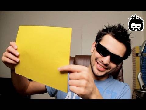 Paper Pixels (MysteryGuitarMan video / song by Billy Reid)