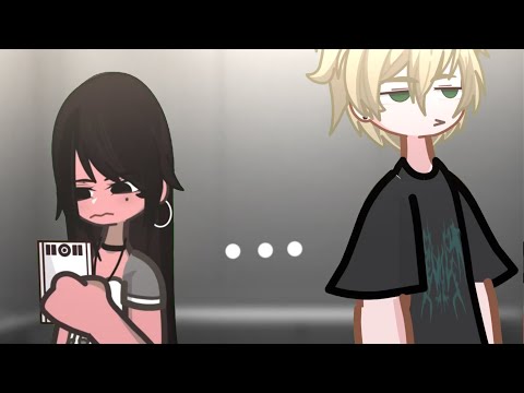 When you're in an elevator with a cute guy.....๐โโ๏ธ๐จ When you're in an elevator with a cute guy.....๐โโ๏ธ๐จ