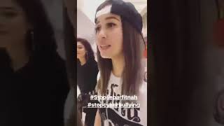 Emma Komen Foto Panas