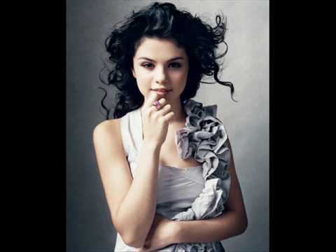 Selena Gomez in Vanity Fair magazine! selena gomez vanity fair red dress. Selena Gomez in Vanity Fair magazine!