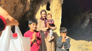 A Gift That Touched The Heart Of A Nomadic Mother