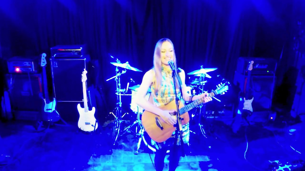 LIVE in Shanghai