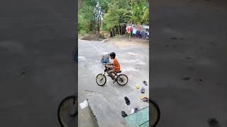 Lana Ivandi Adek Elvano Main Sepeda