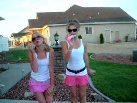 Hala Turk Hairstyle on Barbie Girls 3206980 Shouts Fulla Song Al Wodoo2