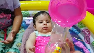 YAPRAK Bebek niloya ve oyuncaklarıyla banyo yapıyor-eğlence tv-fun kids video