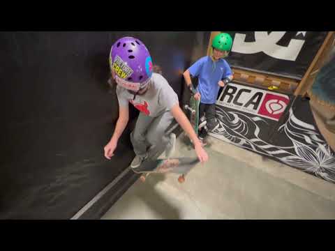 Crazy AWESOME skate session with Chloe,  Westgate and more - The Edge Indoor skatepark