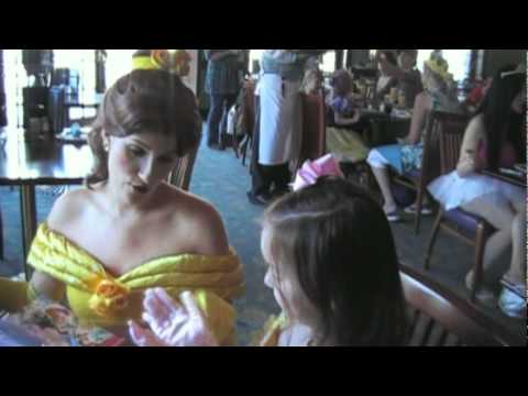 Breakfast with the Princesses in Disneyland Ariel's Grotto