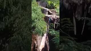 Jembatan Lembur Panjang Akses Cihuni - Sukawening Terputus