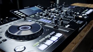 XDJ-RX Rekordbox DJ System