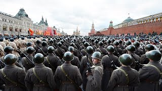 Russian Military Parade 1945 Remastered: The First Victory Parade On Red Square (English T)