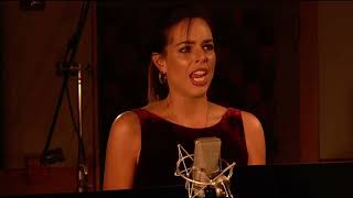 Hannah Magnelli sings “Smanie Implacabili” from Mozart’s Così fan tutte at @inyourearstudios
