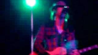 Watch Empty Trash Last Man In The Bar video