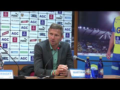 Tiskov konference hostujcho tmu po zpase Teplice - Bohemians (15.9.2017)