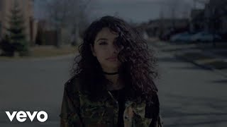 Watch Alessia Cara Wild Things video