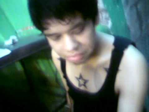 tattoo de estrellas. tatuaje casero estrellas mano