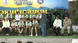 Thai cave survivors remember diver who perished assisting in rescue Thai cave survivors remember diver who perished assisting in rescue
