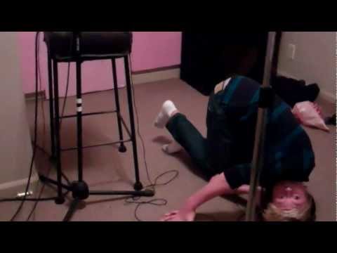 Johnny Hammer in the studio - recording Watching Over Me - technopraise...