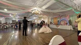Quinceañera Katie Morales Vals Principal Cant Help Falling In Leve