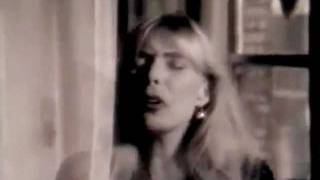 Watch Joni Mitchell Two Grey Rooms video