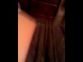Sobando unas ricas nalgas