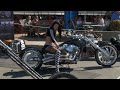 girls revving