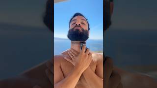 Asmr Besrd Trim On Vacation