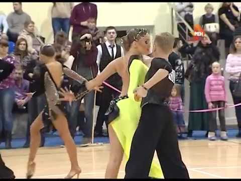 Арсен Агамалян и Оксана Васильева - Танцуй 2015 HD Бальный танец. Кубок Бр Арсен Агамалян и Оксана Васильева - Танцуй 2015 HD Бальный танец. Кубок Бр