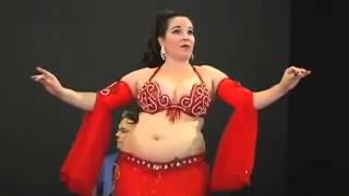 Fat lady Belly Dance amazing