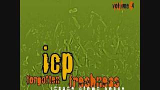 Watch Insane Clown Posse Feels So Right video