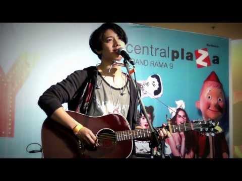"อ่องอ๊องเอ" by เป้ อารักษ์ @ "BELIEVE ACOUSTIC NEW YEAR PARTY" thumb
